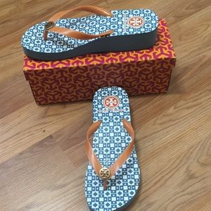 Tory Burch Blue and Orange Wedged Heel Flip Flops Size 9